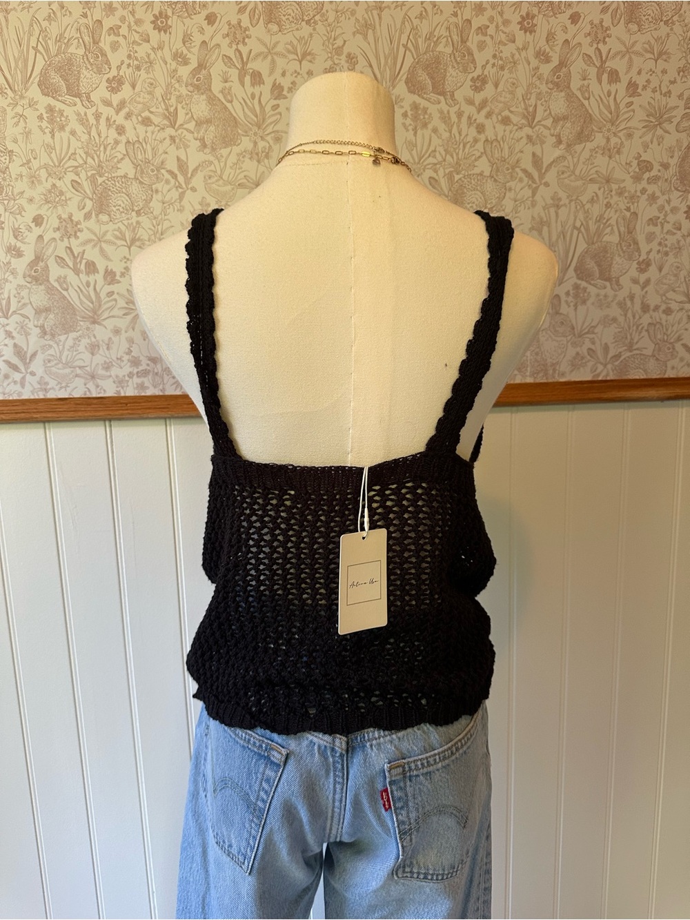 Active USA Black Crochet V-Neck Tank Top - Picture 6 of 6